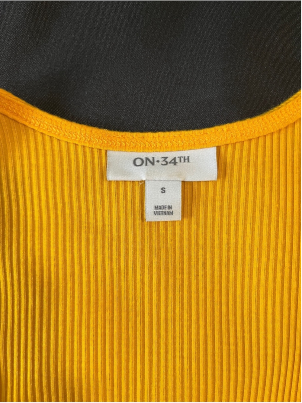 Sleeveless Yellow Ribbed Button-Front Maxi Dress - Picture 2 of 4